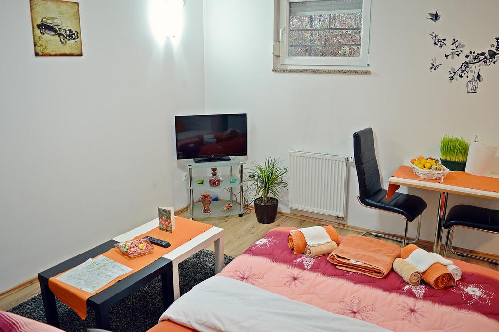 Apartments Tony Zagreb Buitenkant foto